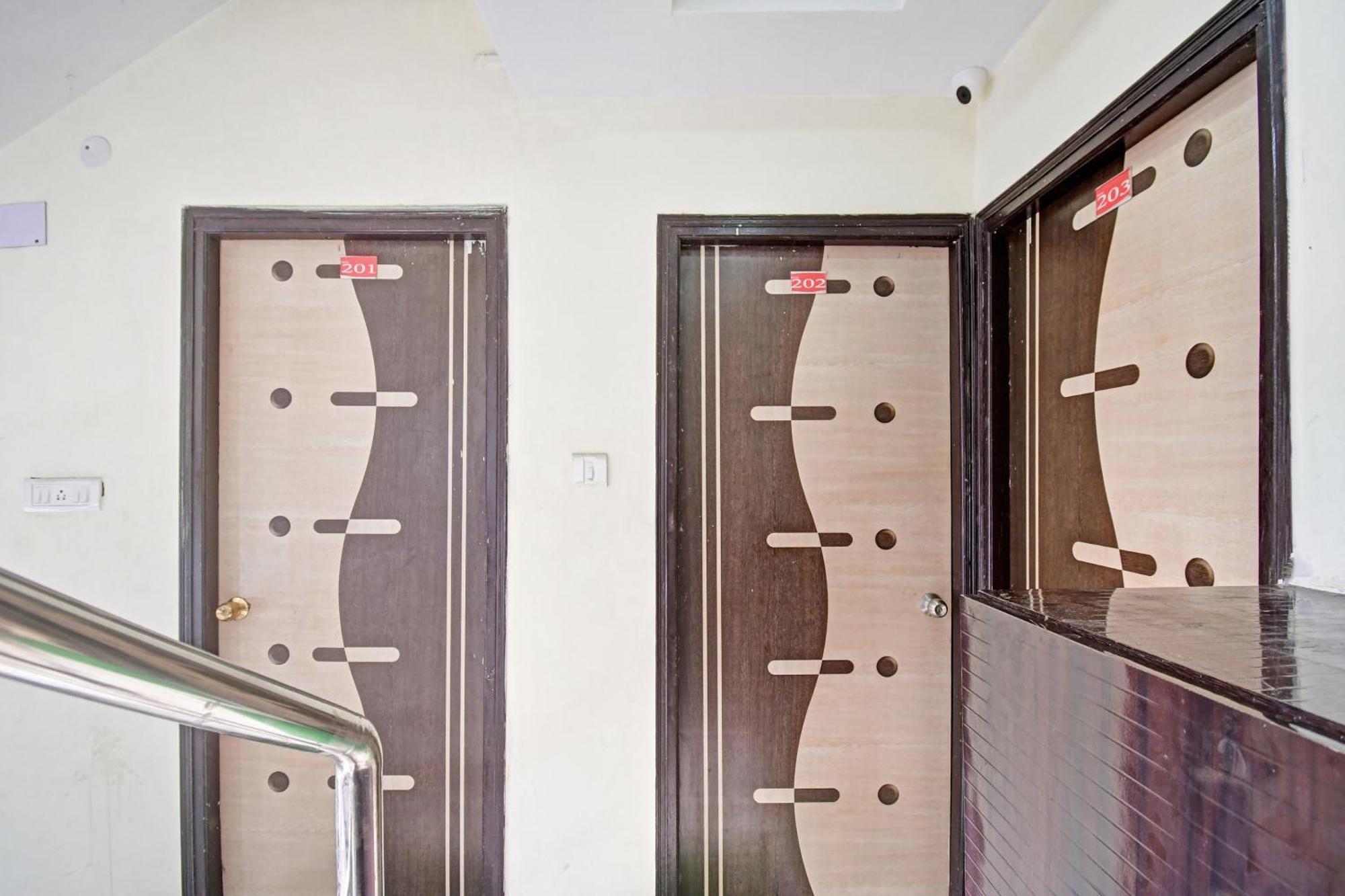 Hotel O New Aamaze Inn Near Acropolis Mall Calcuta Exterior foto