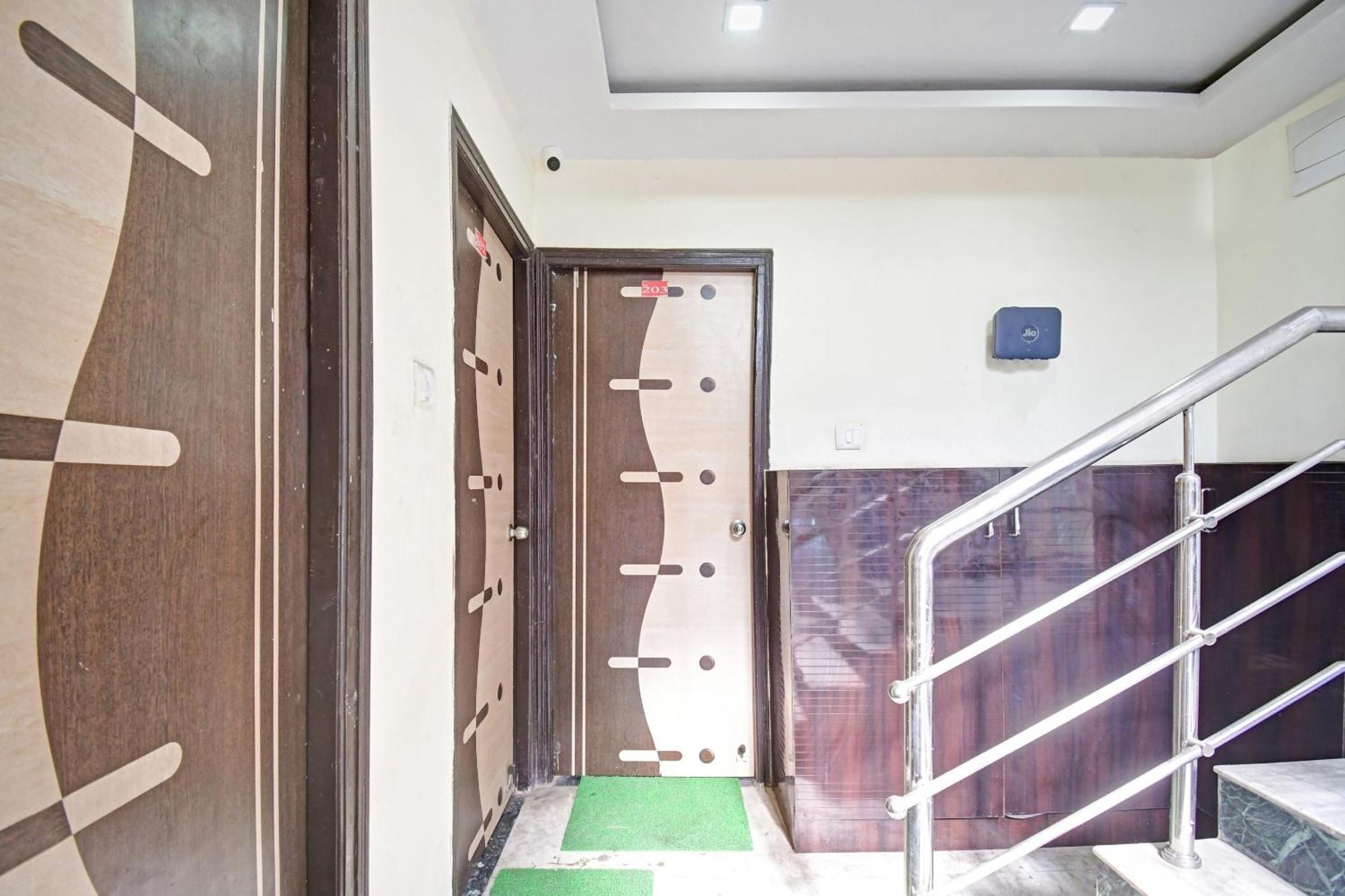 Hotel O New Aamaze Inn Near Acropolis Mall Calcuta Exterior foto
